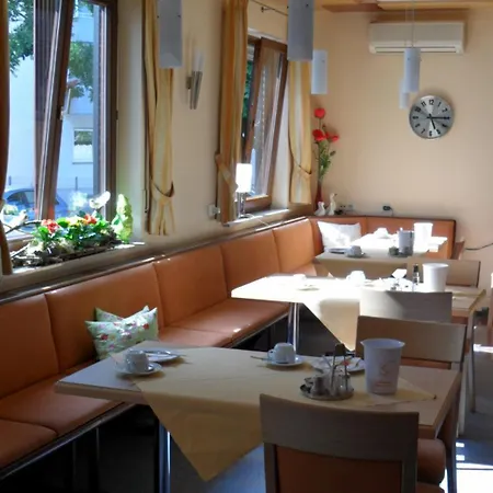 Affittacamere Gaestehaus Zur Post