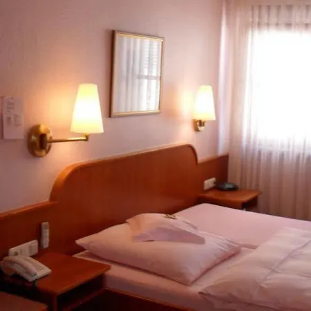 Gaestehaus Zur Post Affittacamere Heilbronn