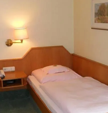 Affittacamere Gaestehaus Zur Post Heilbronn