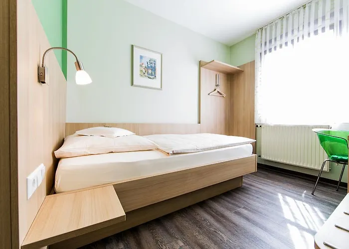 Gaestehaus Zur Post Konukevi Heilbronn